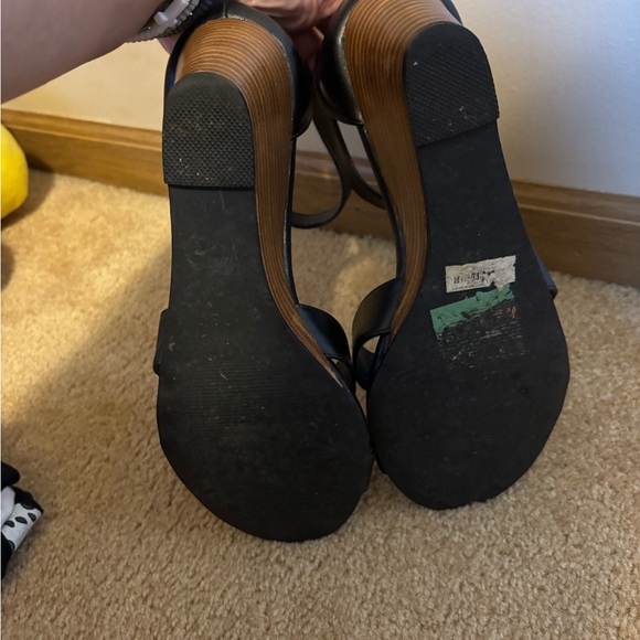 Torrid Black Wedge Sandals with Crisscross Straps - Picture 8 of 8